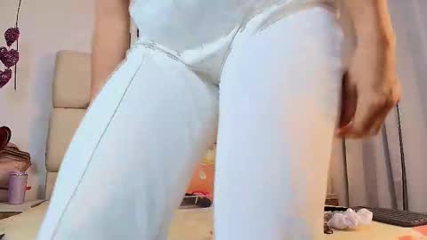 Snapshot of adharasmithh chatting on September 2025 10:22:02 PM AdharaSmithh online show from September 2025 10:22:02 PM