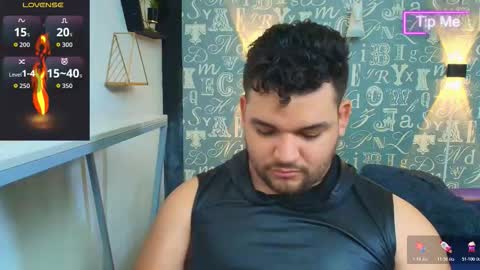 ADONIS online show from October 2025 08:00:02 PM