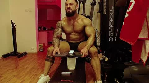 Adonis online show from January 2025 09:58:01 PM