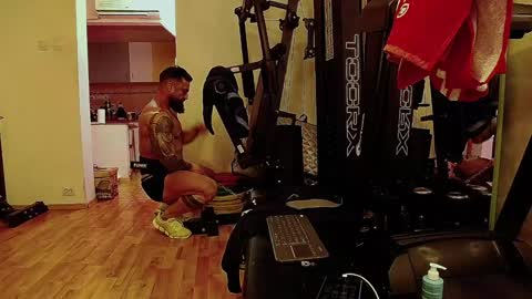 Adonis online show from January 2025 08:42:01 PM