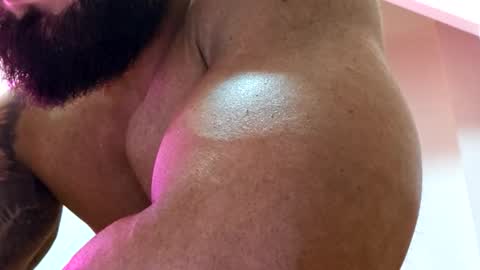 Adonis online show from November 2025 04:41:02 PM