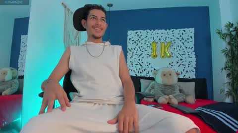 Snapshot of adonis_wb chatting on November 2025 08:52:02 PM adonis_wb online show from November 2025 08:52:02 PM