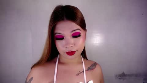 adorabletsforyouxx online show from December 2024 03:27:01 PM