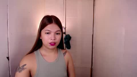 adorabletsforyouxx online show from February 2025 07:38:02 PM