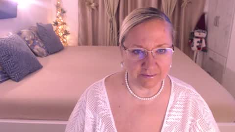 Snapshot of adrena_ chatting on December 2024 03:58:02 AM Cryna online show from December 2024 03:58:02 AM