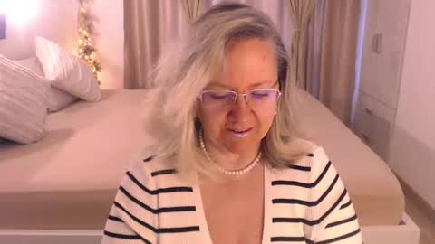 Snapshot of adrena_ chatting on February 2025 09:55:01 AM Cryna online show from February 2025 09:55:01 AM