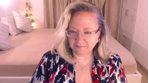 Snapshot of adrena_ chatting on February 2025 04:25:01 AM Cryna online show from February 2025 04:25:01 AM