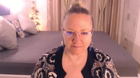 Snapshot of adrena_ chatting on March 2025 04:36:02 AM Cryna online show from March 2025 04:36:02 AM