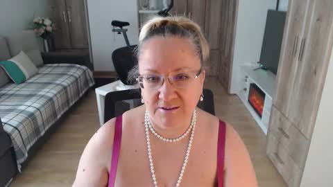 Snapshot of adrena_ chatting on March 2025 12:28:01 PM Cryna online show from March 2025 12:28:01 PM