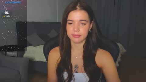 Adriana online show from September 2025 10:54:02 PM