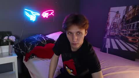 Adrian online show from December 2024 07:34:01 PM