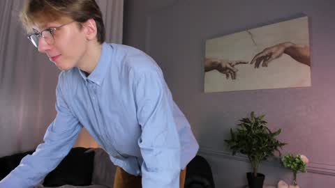 Adrian online show from December 2024 02:06:02 PM