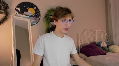 Adrian online show from December 2024 04:10:02 PM