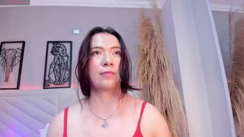 Adri  online show from September 2025 12:07:01 PM