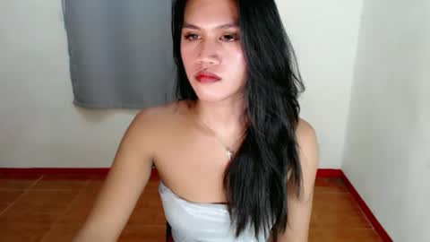 adriana_slutt online show from October 2025 01:14:01 AM