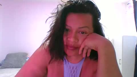 adrianagogo18 online show from October 2025 03:22:02 PM