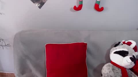 Adriana Paredes  online show from December 2024 02:59:01 PM