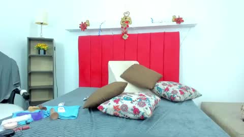 adriana online show from December 2024 04:33:02 AM