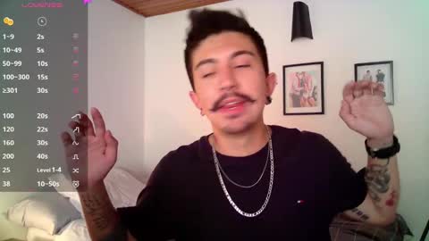 Snapshot of adriansafronov_ chatting on January 2025 05:58:02 PM online show from January 2025 05:58:02 PM