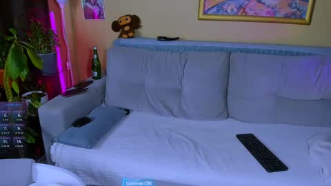 OneAfa online show from January 2025 08:51:02 PM