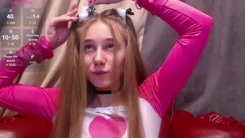 afeliya_shy online show from September 2025 07:13:01 PM