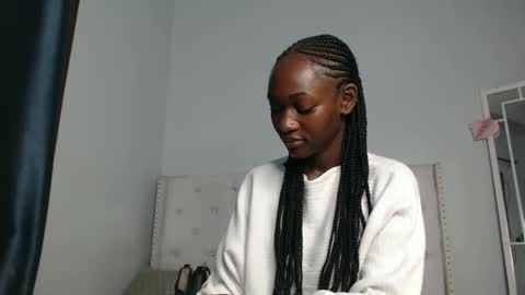 Snapshot of africanpetitequeen chatting on October 2025 09:35:02 AM CIARA online show from October 2025 09:35:02 AM