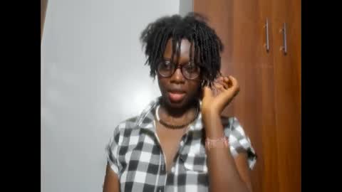 Leah online show from December 2024 09:17:02 PM
