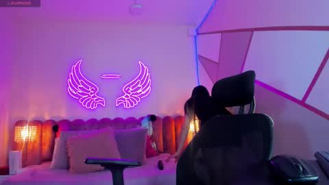 Snapshot of afrodita_meraki chatting on October 2025 09:03:02 PM Afrodita online show from October 2025 09:03:02 PM