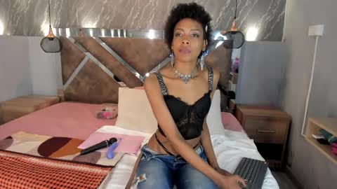 Afrodita  online show from February 2025 04:43:02 PM