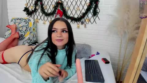agata__rose online show from December 2024 03:55:01 PM