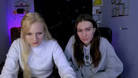 Snapshot of agata_bonbon chatting on October 2025 08:39:01 AM agata bonbon online show from October 2025 08:39:01 AM