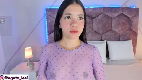 Snapshot of agataa_lee chatting on September 2025 03:39:02 AM agataa_lee online show from September 2025 03:39:02 AM