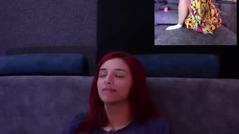 Agata Collinss online show from October 2025 04:42:01 AM