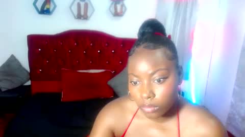 Snapshot of agatha_prime chatting on January 2025 09:35:02 PM CAROLINA online show from January 2025 09:35:02 PM