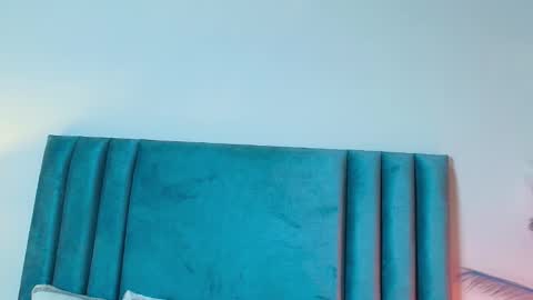 Agathaa white online show from October 2025 11:33:02 AM