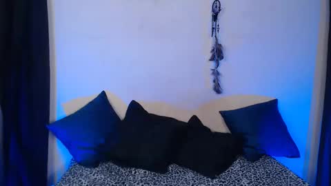 Agatha Tenebris online show from November 2025 05:23:01 PM