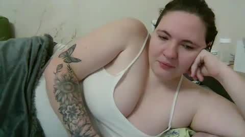 Snapshot of aglaya_fame chatting on January 2025 09:18:01 AM Aglaya Fame online show from January 2025 09:18:01 AM