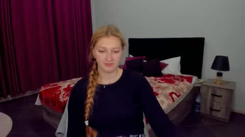 Snapshot of agnesarden chatting on October 2025 05:48:02 PM AgnesArden online show from October 2025 05:48:02 PM