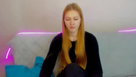 Snapshot of agnesarden chatting on October 2025 06:58:02 PM AgnesArden online show from October 2025 06:58:02 PM