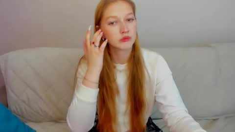 Snapshot of agnesarden chatting on November 2025 06:51:01 PM AgnesArden online show from November 2025 06:51:01 PM