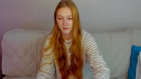 Snapshot of agnesarden chatting on November 2025 12:59:02 PM AgnesArden online show from November 2025 12:59:02 PM