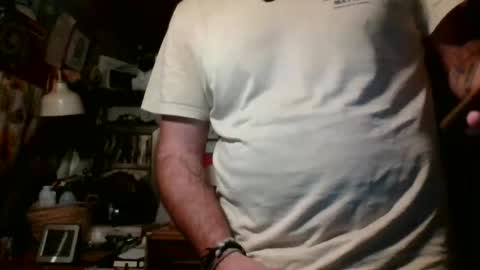 Juan online show from November 2025 07:58:01 PM