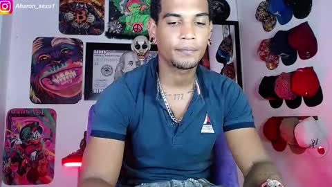 Snapshot of aharon_sexo1 chatting on January 2025 04:20:01 AM Aharon  Zamora online show from January 2025 04:20:01 AM