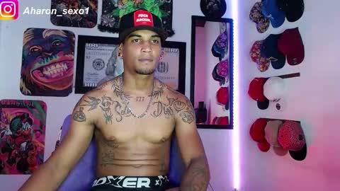 Snapshot of aharon_sexo1 chatting on January 2025 07:34:02 AM Aharon  Zamora online show from January 2025 07:34:02 AM