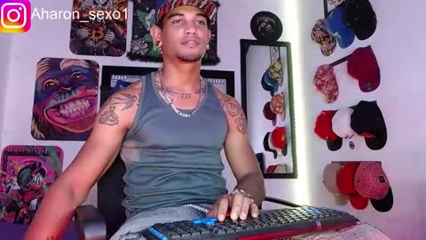 Snapshot of aharon_sexo1 chatting on January 2025 03:00:02 AM Aharon  Zamora online show from January 2025 03:00:02 AM