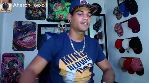 Snapshot of aharon_sexo1 chatting on January 2025 07:25:02 AM Aharon  Zamora online show from January 2025 07:25:02 AM