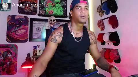 Snapshot of aharon_sexo1 chatting on January 2025 03:37:01 AM Aharon  Zamora online show from January 2025 03:37:01 AM