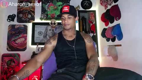 Snapshot of aharon_sexo1 chatting on February 2025 03:53:01 AM Aharon  Zamora online show from February 2025 03:53:01 AM