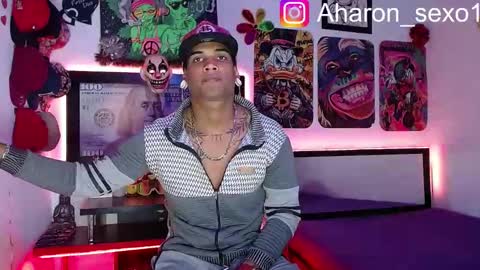 Snapshot of aharon_sexo1 chatting on March 2025 03:12:02 AM Aharon  Zamora online show from March 2025 03:12:02 AM