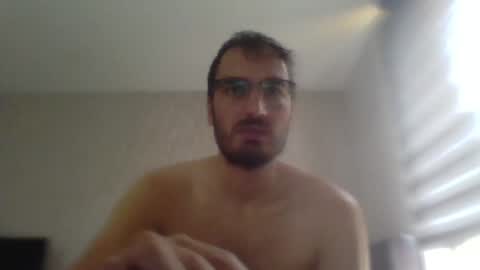 Snapshot of ahbehbi12 chatting on October 2025 07:31:02 AM ahbehbi12 online show from October 2025 07:31:02 AM
